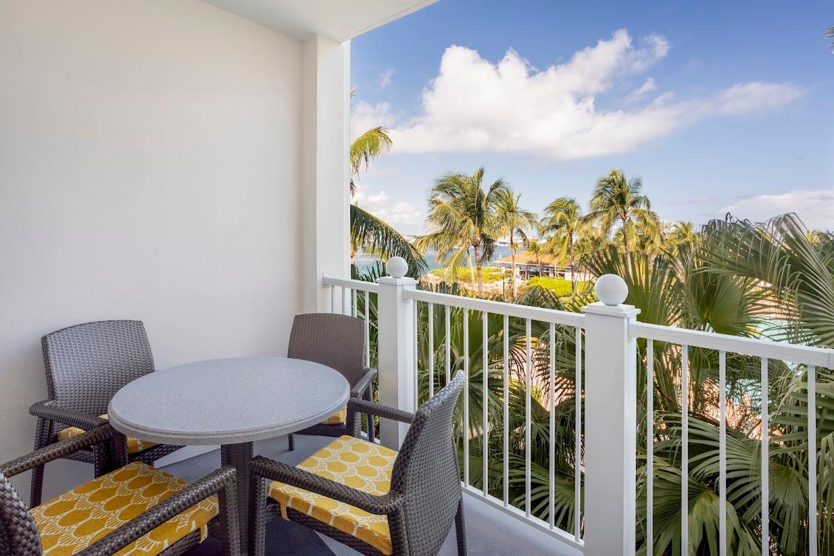 Harborside Resort at Atlantis