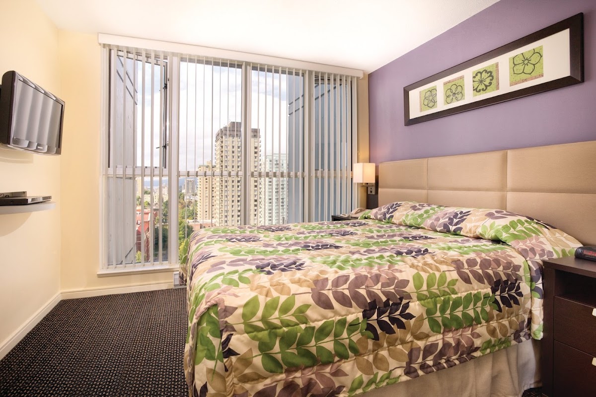 WorldMark Vancouver - The Canadian