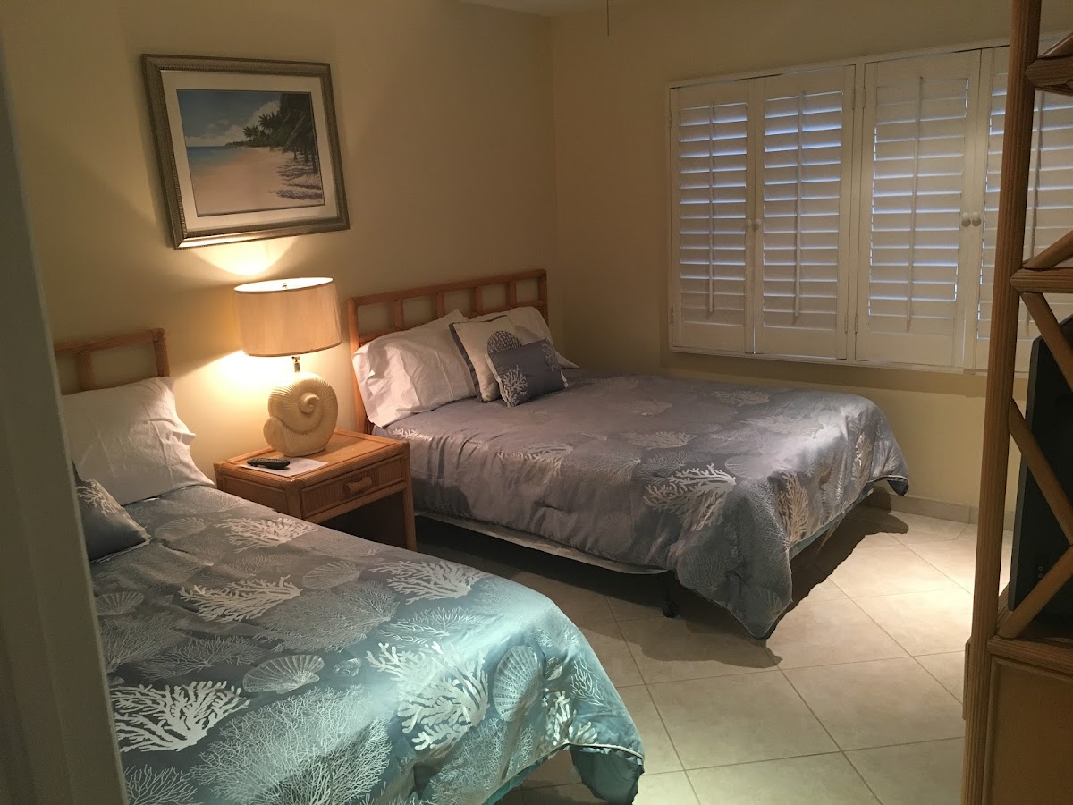 Seven Mile Beach Resort