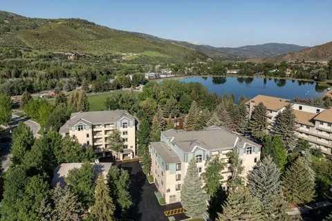 Sheraton Lakeside Terrace Villas at Mountain Vista