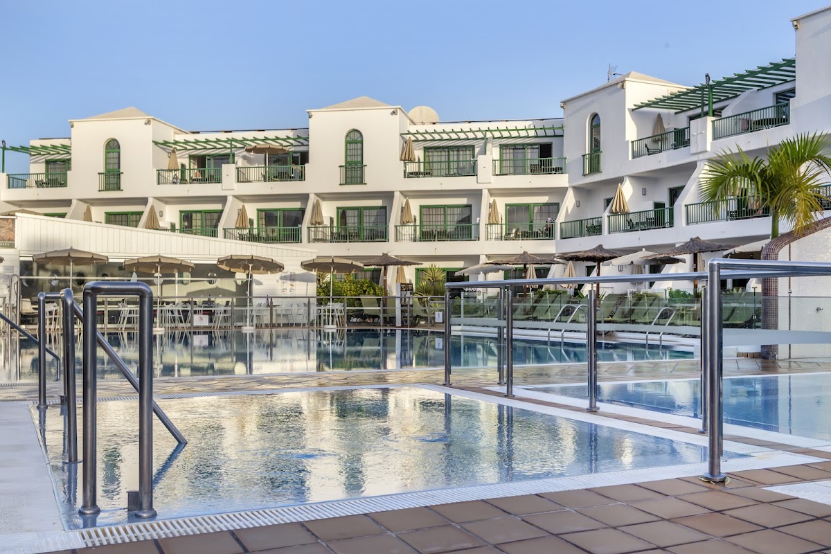 Club Del Carmen