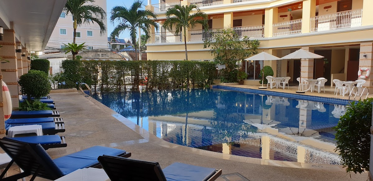 Absolute Nakalay Beach Resort
