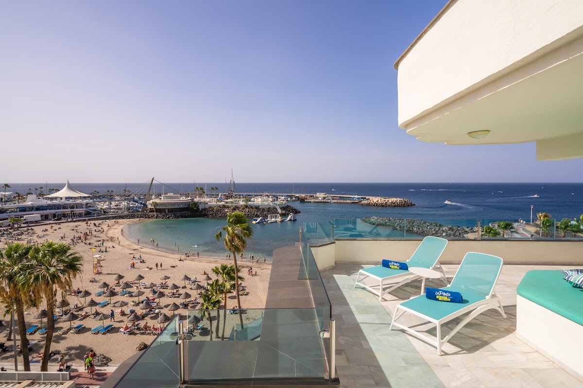 La Pinta Beach Club
