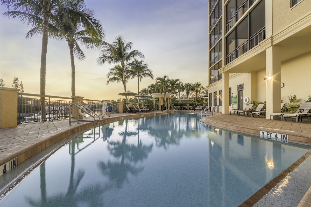 Sunset Cove Resort