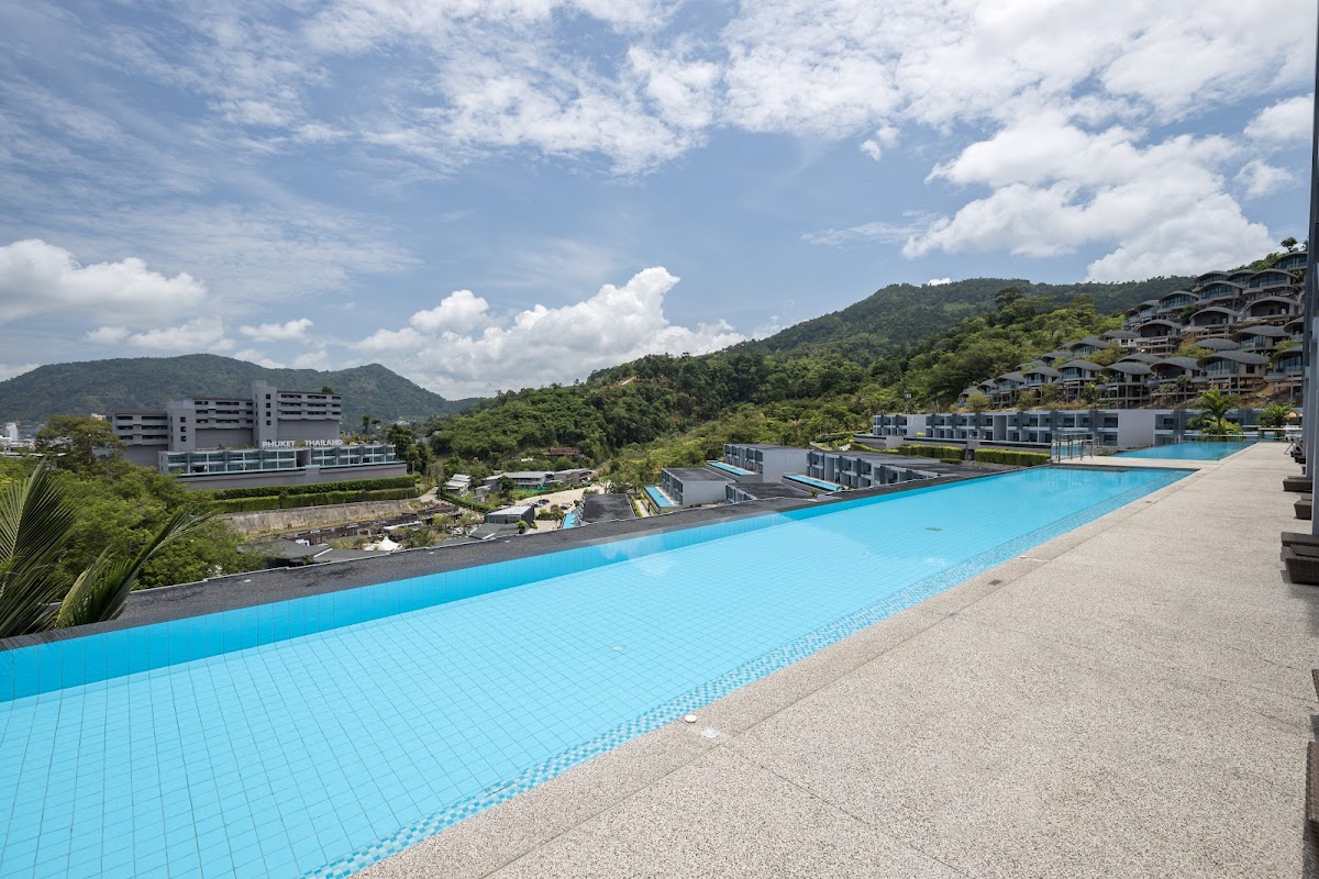Patong Bay Hill Resort