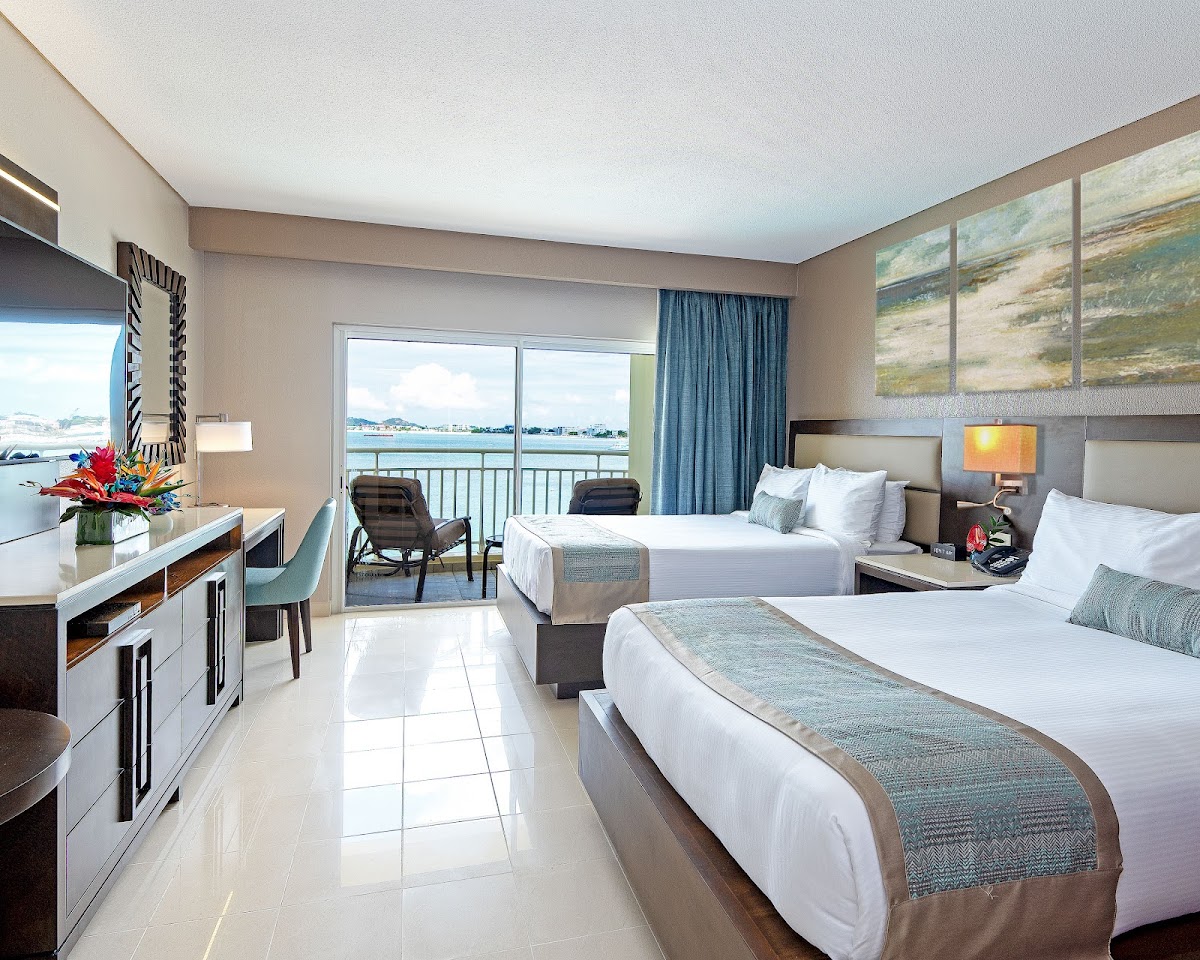 Simpson Bay Resort & Marina