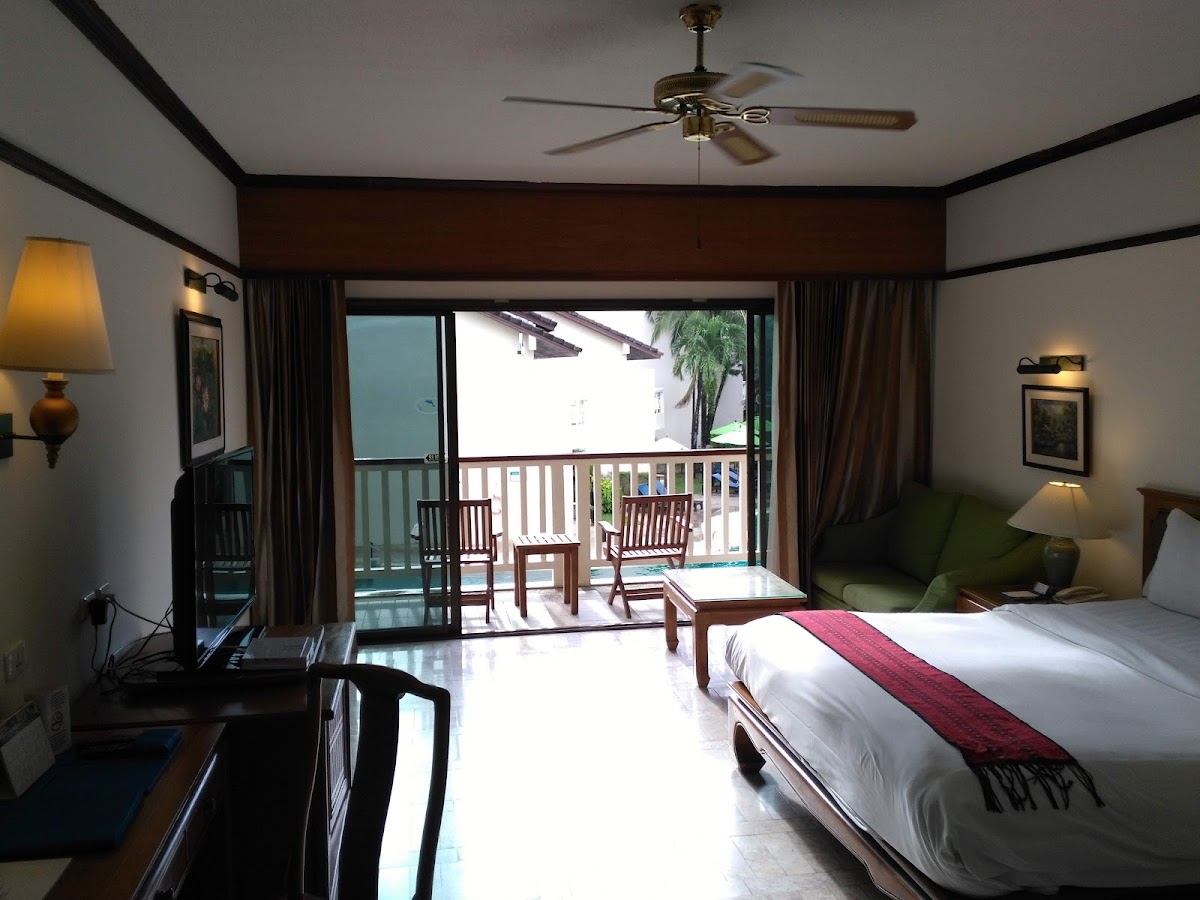 Club Thara at Thara Patong Beach Resort