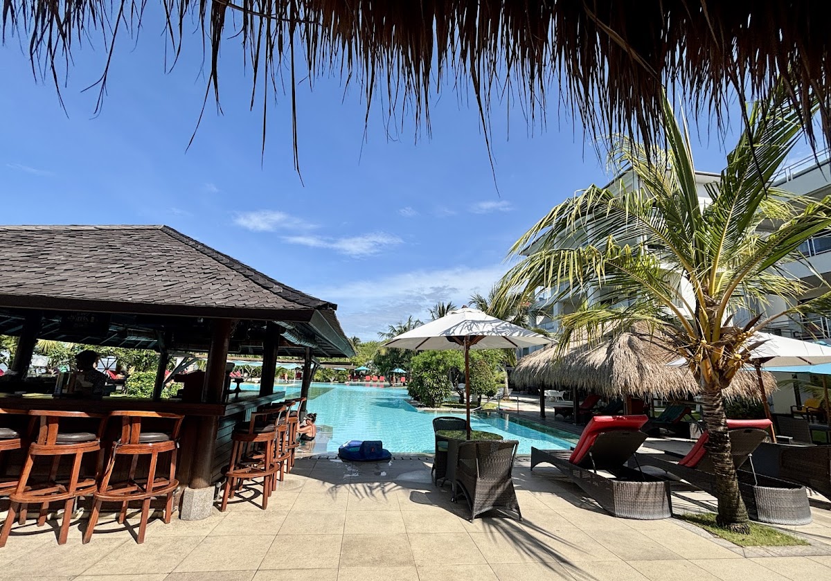 Peninsula Bay Resort