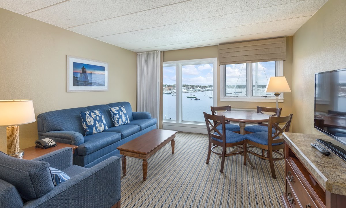 Club Wyndham Inn on Long Wharf