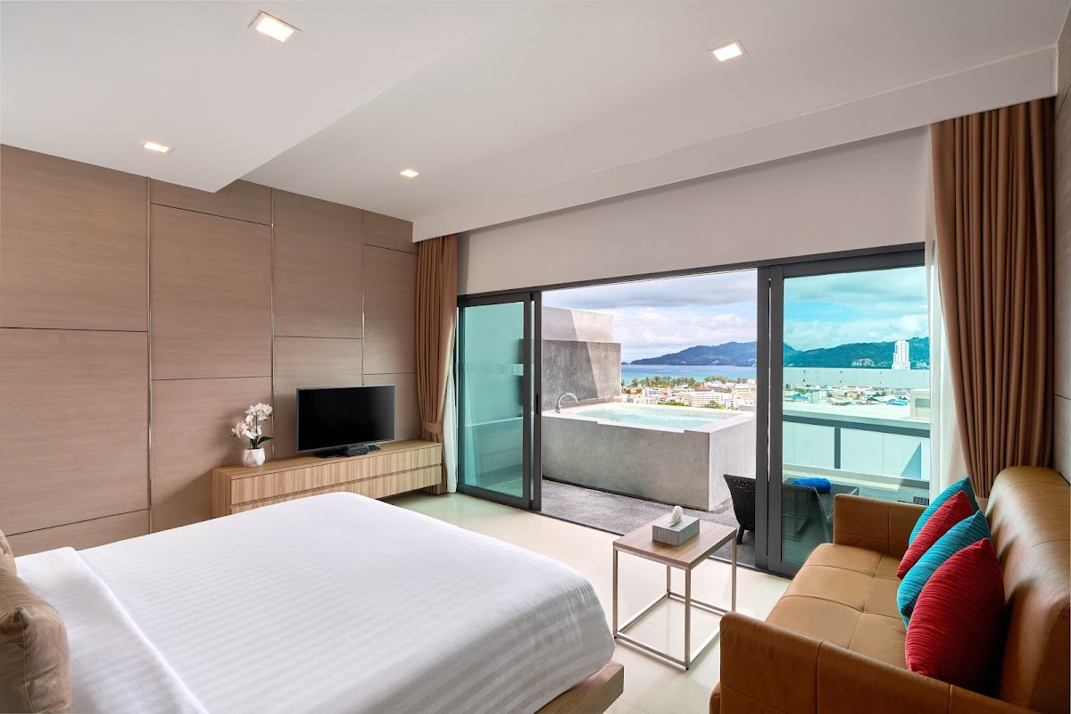 Patong Bay Hill Resort