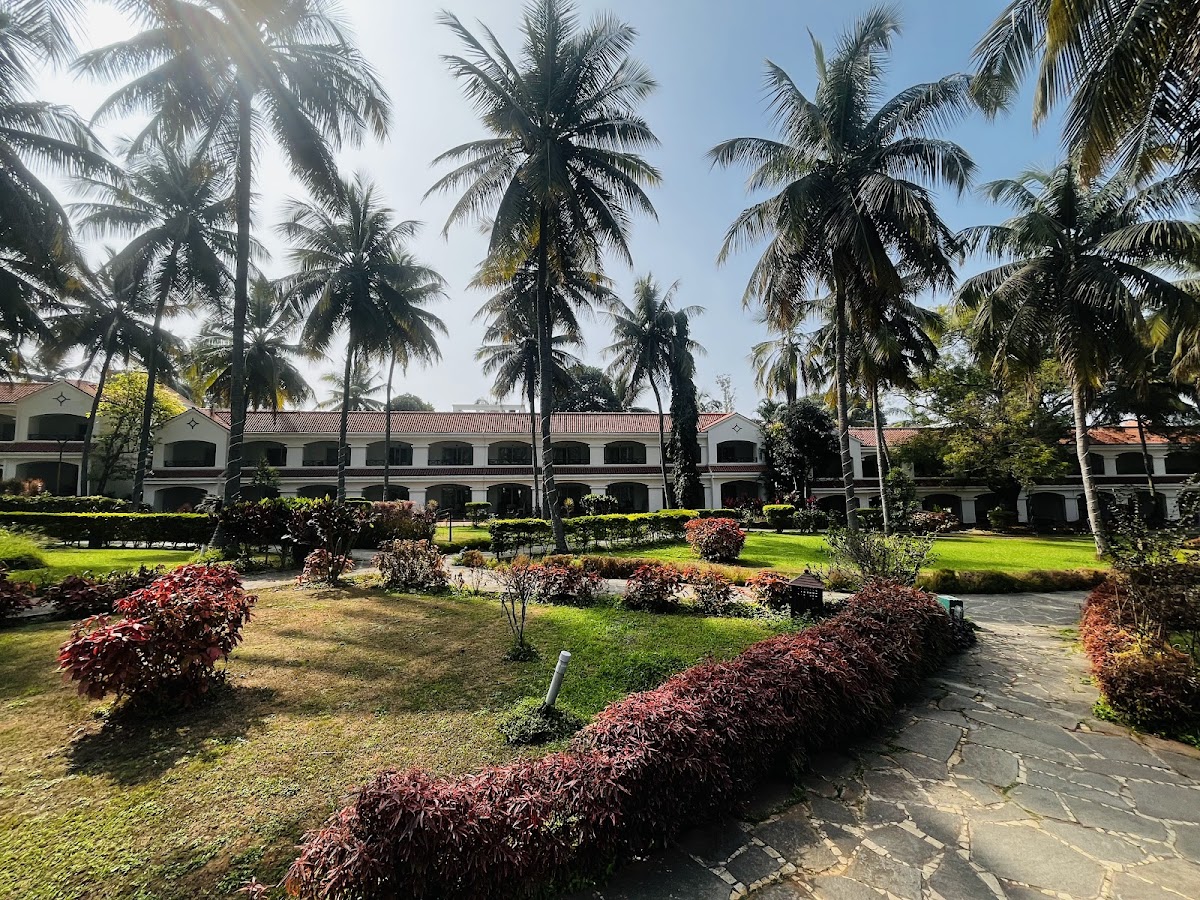 Golden Palms Hotel and Spa