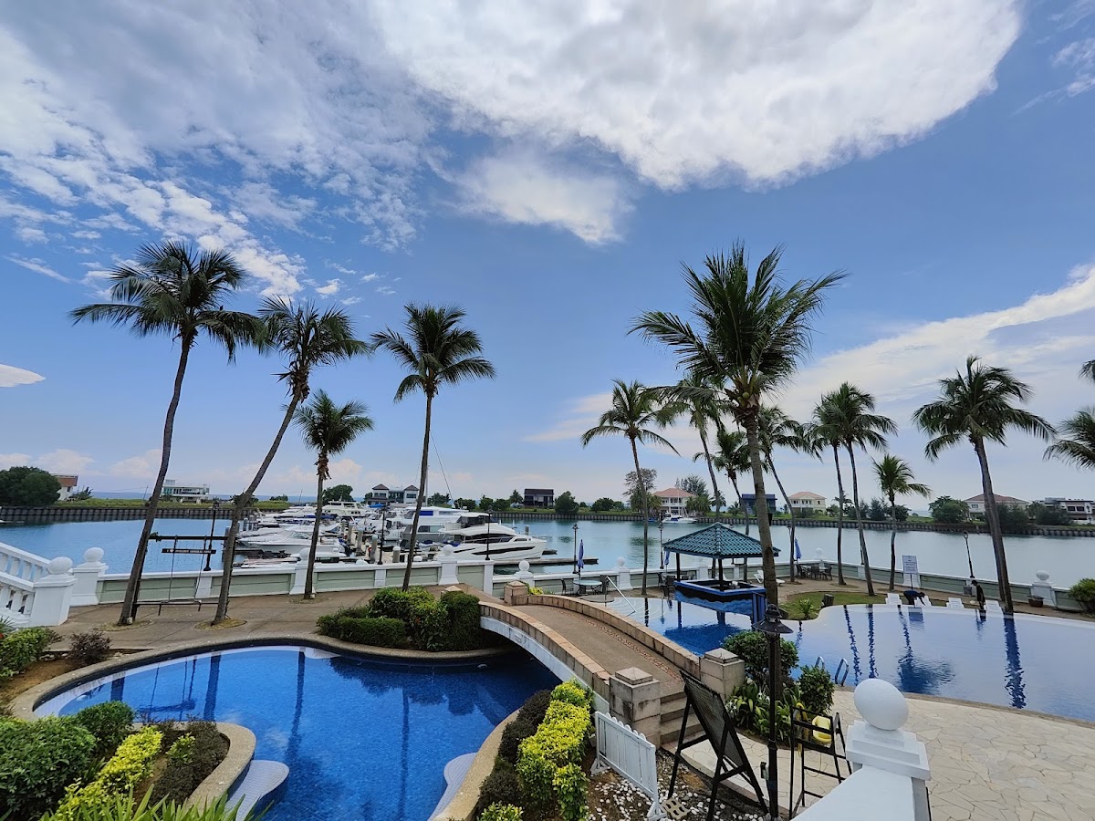 Avillion Admiral Cove