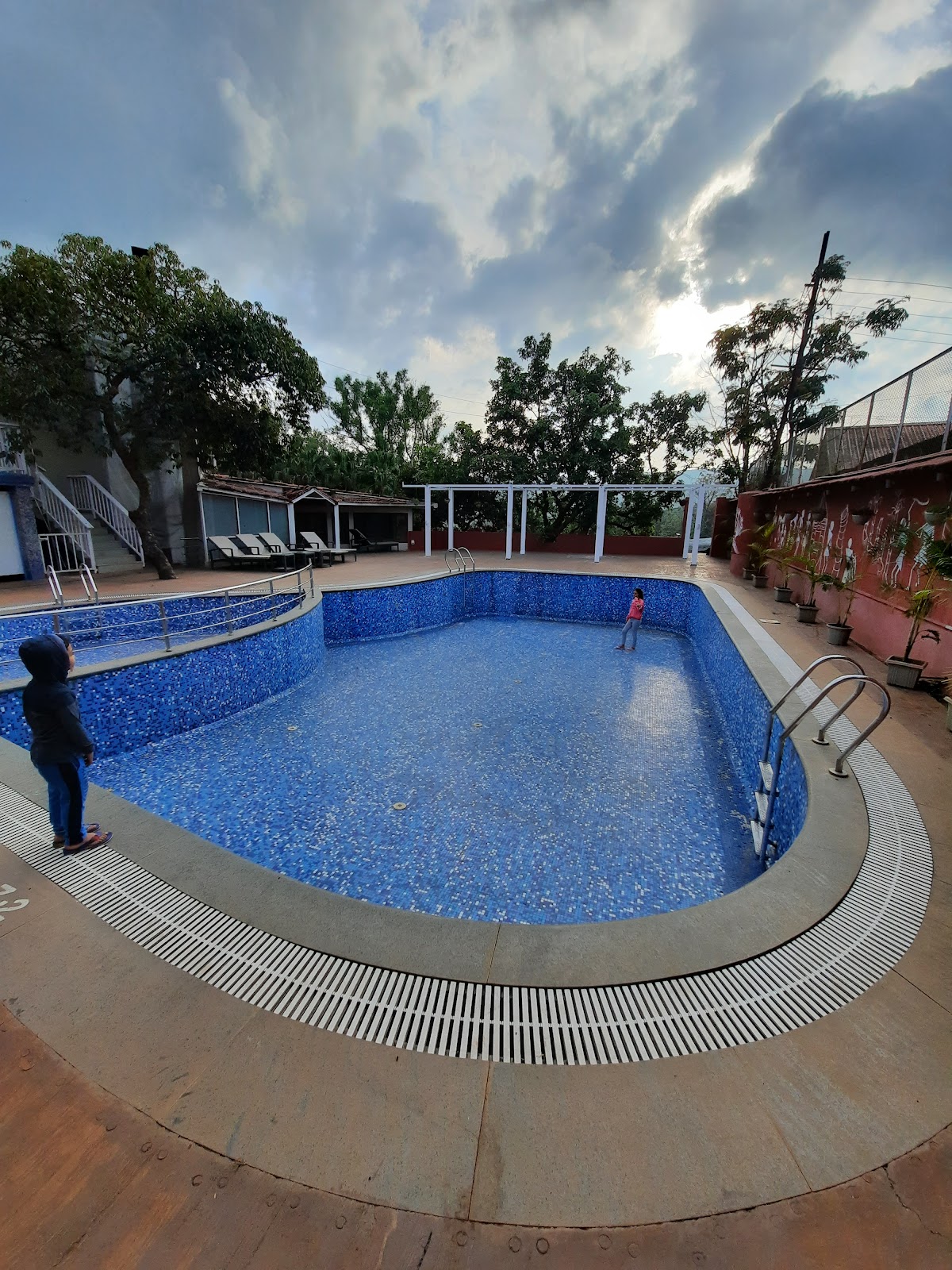 Saj Mahabaleshwar