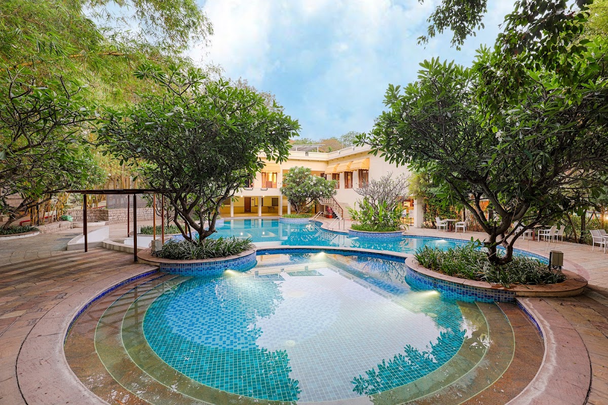 Club Mahindra Golden Landmark