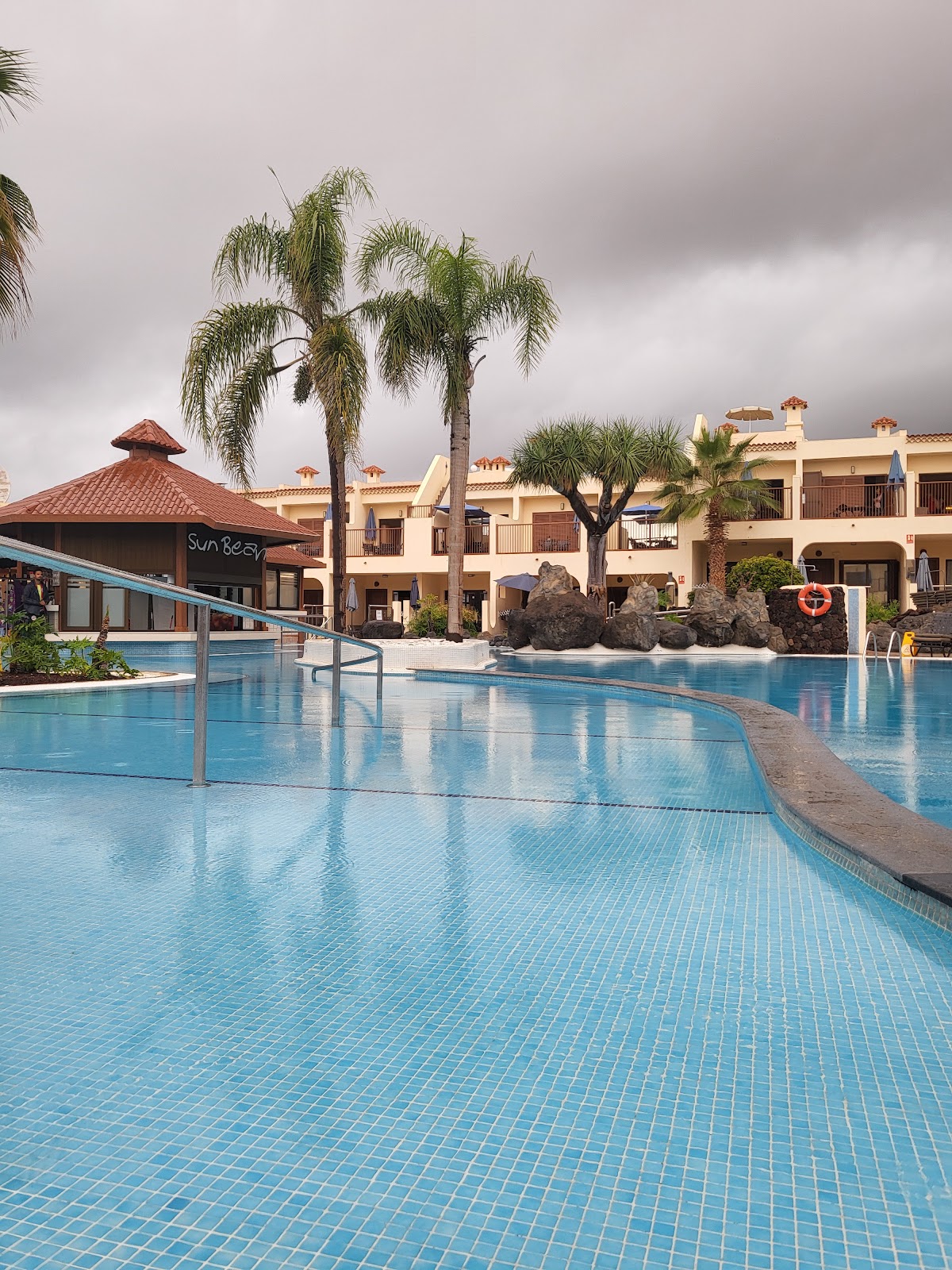 Royal Sunset Beach Club