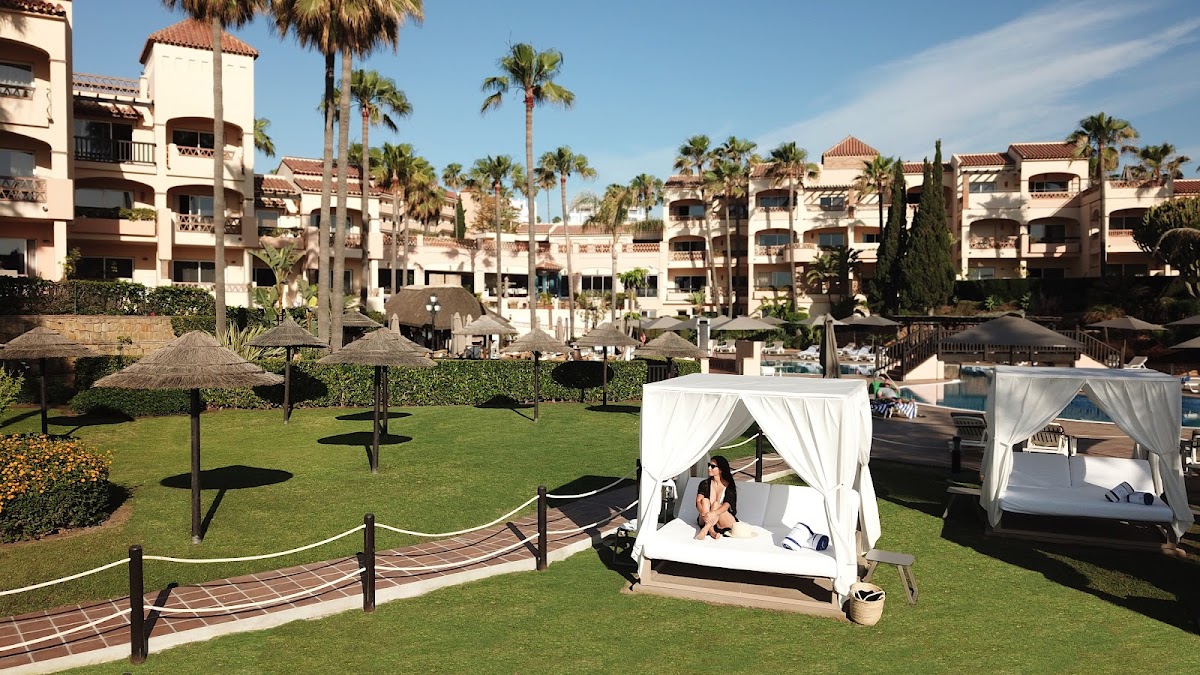 Club La Costa at Marina del Rey