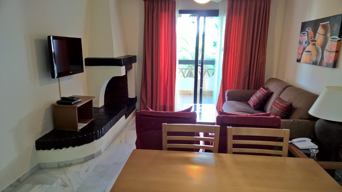 Club Calahonda Crown Resort