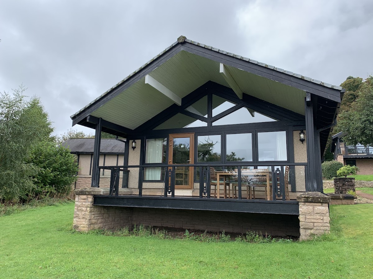 Cameron House Lodges