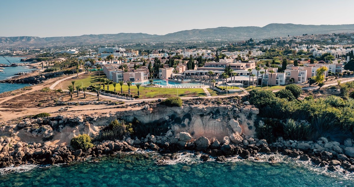 Akteon Holiday Village