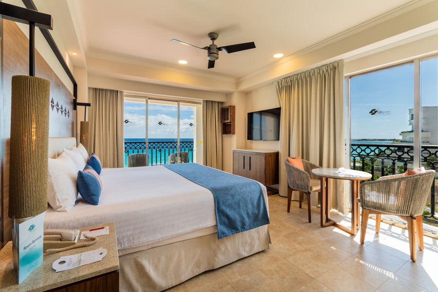 GR Solaris Cancun