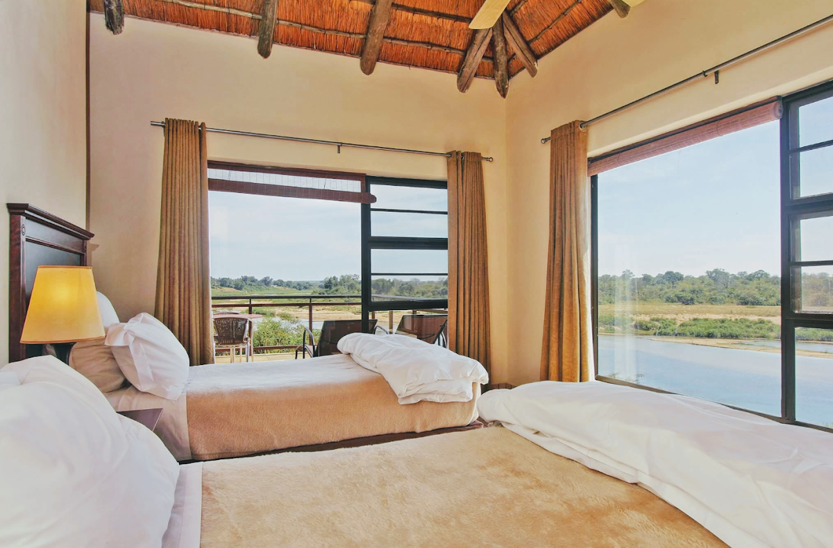 Ngwenya Lodge