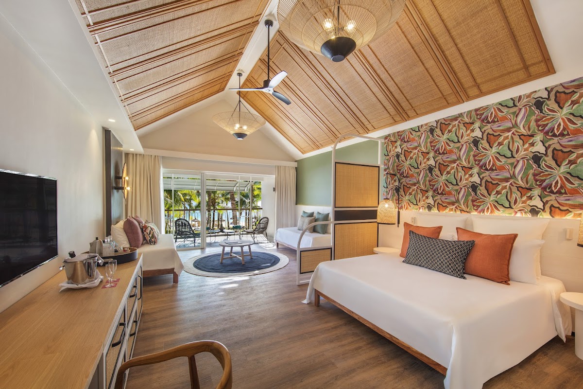 Le Victoria Beachcomber Resort & Spa