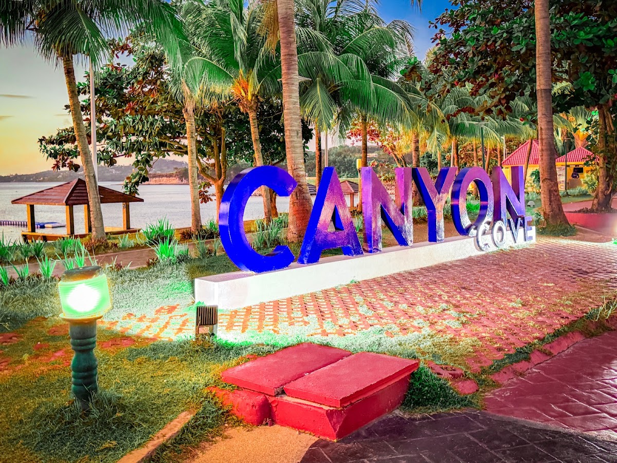 Canyon Cove Hotel & Spa