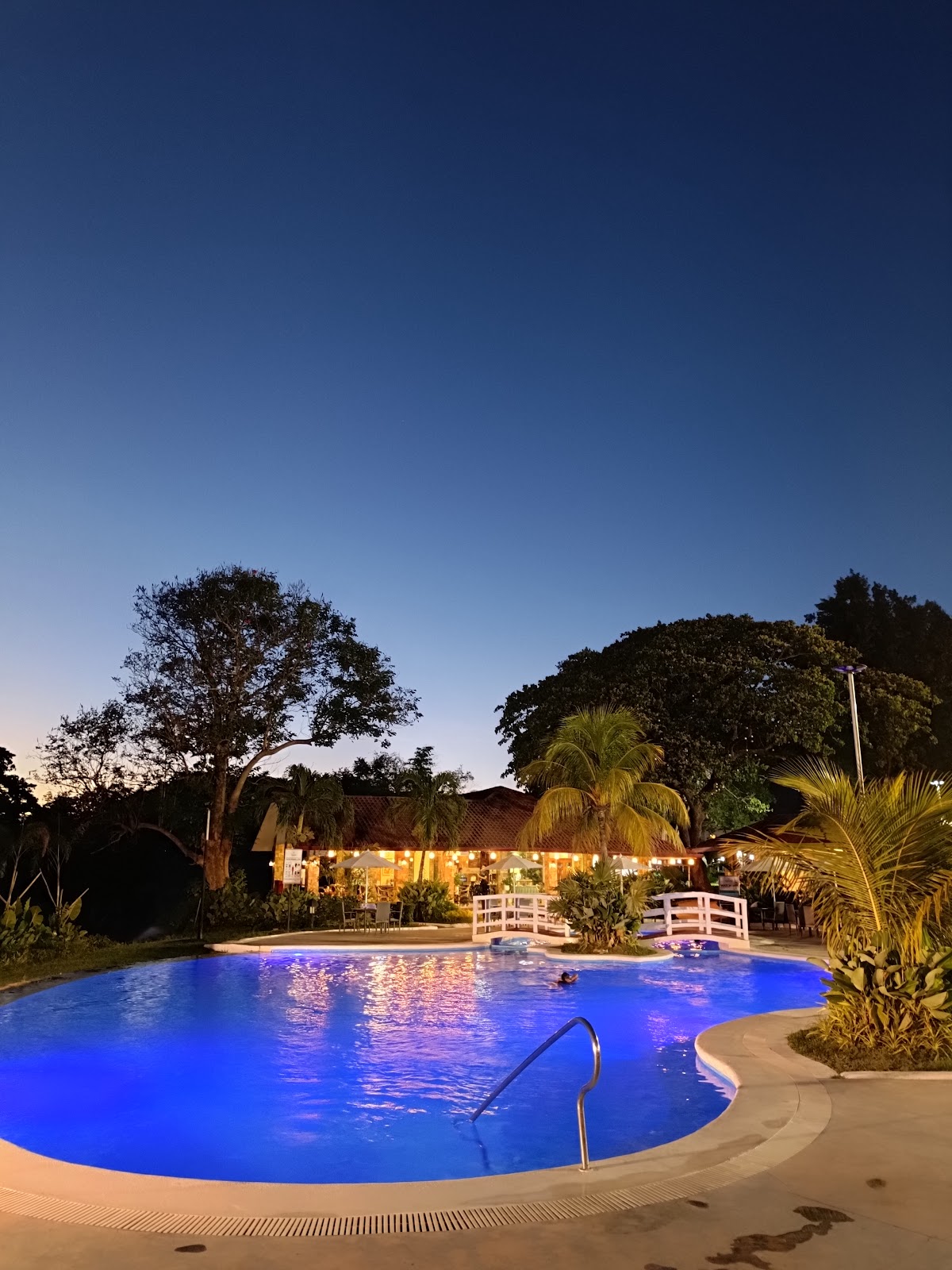 Thunderbird Resorts Rizal