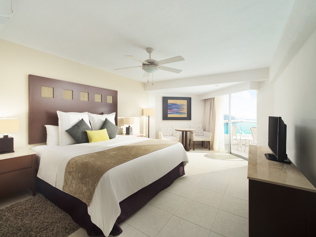 El Cid La Ceiba Beach