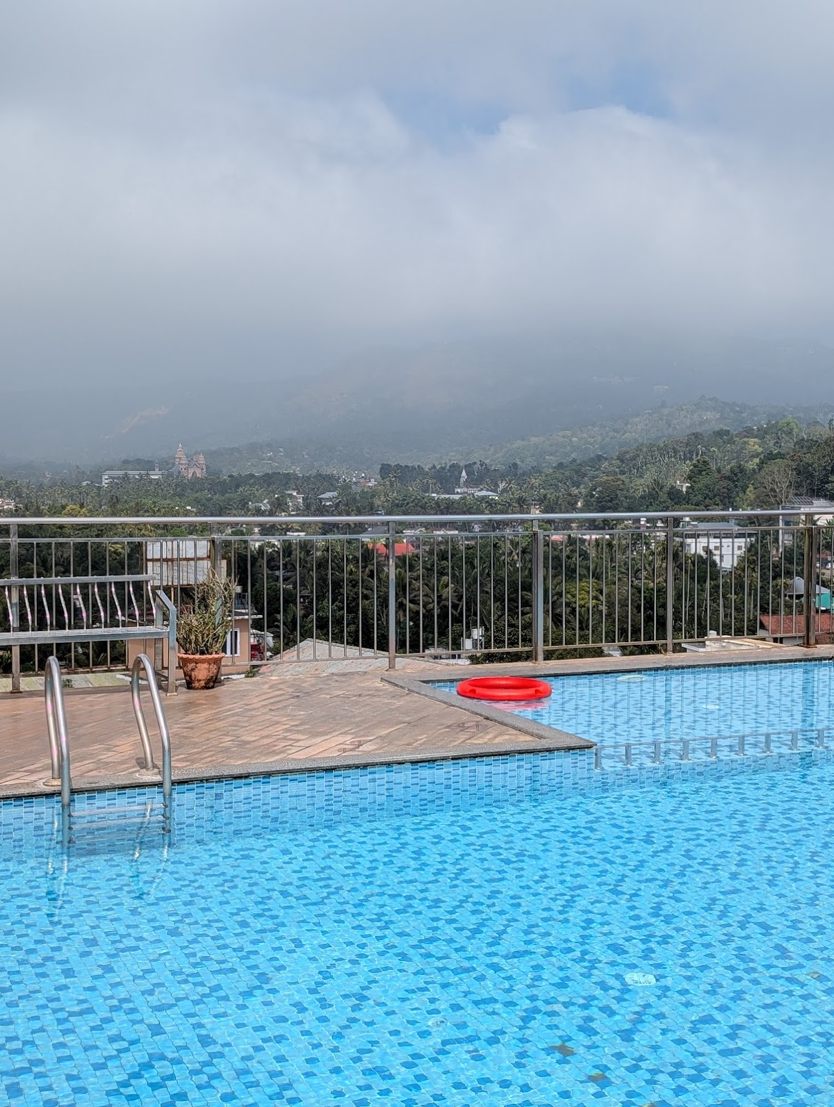 Sterling Thekkady - 3 Nights