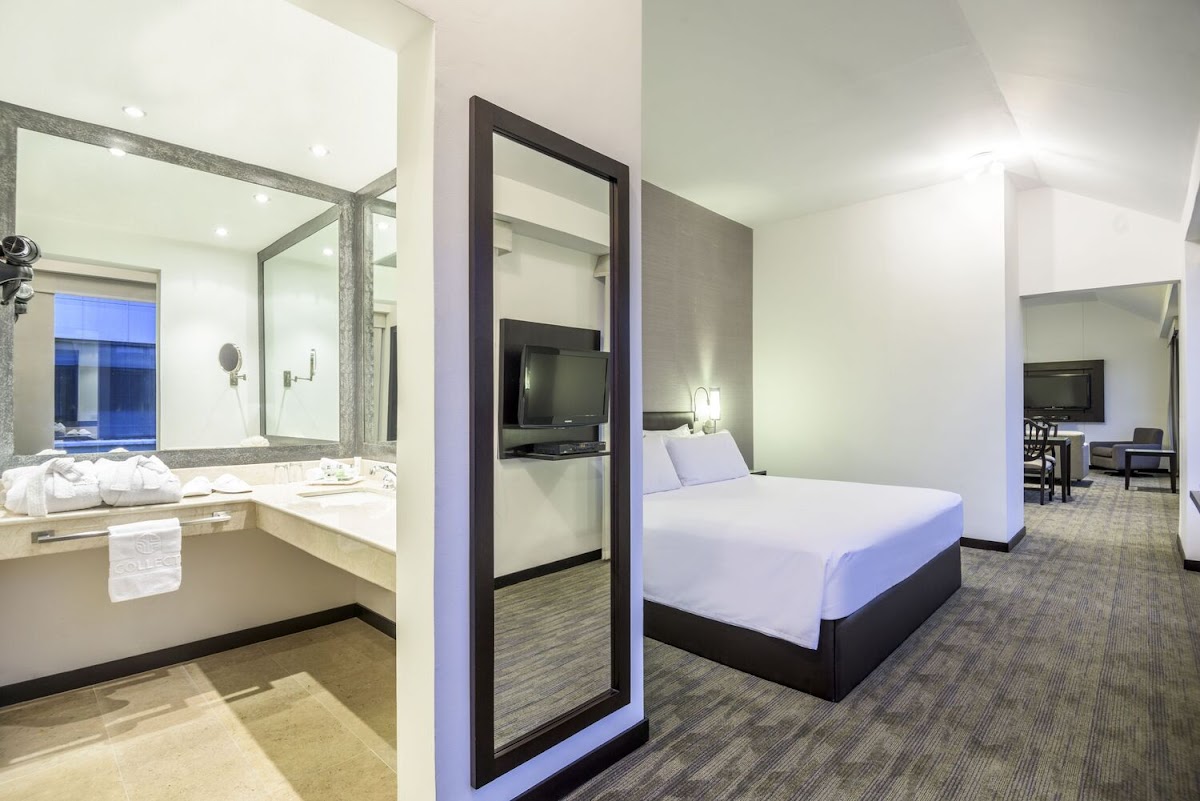 Hotel NH Collection Royal Quito - 3 Nights