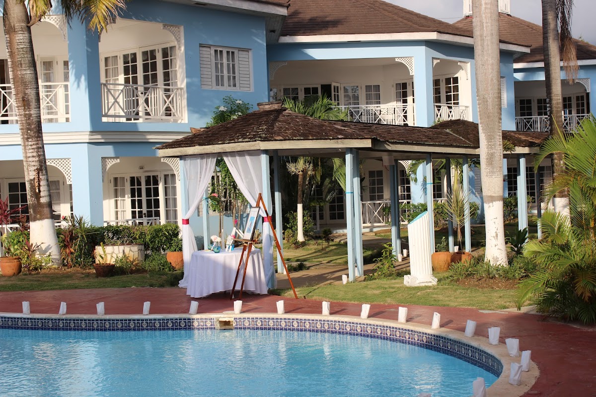 Beachcomber Club