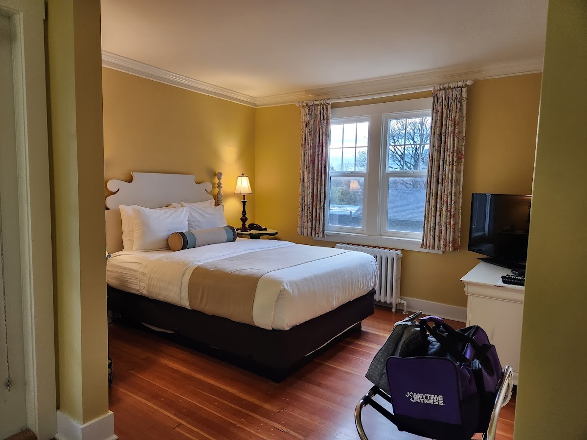 Vacation Internationale Rosewood Inn