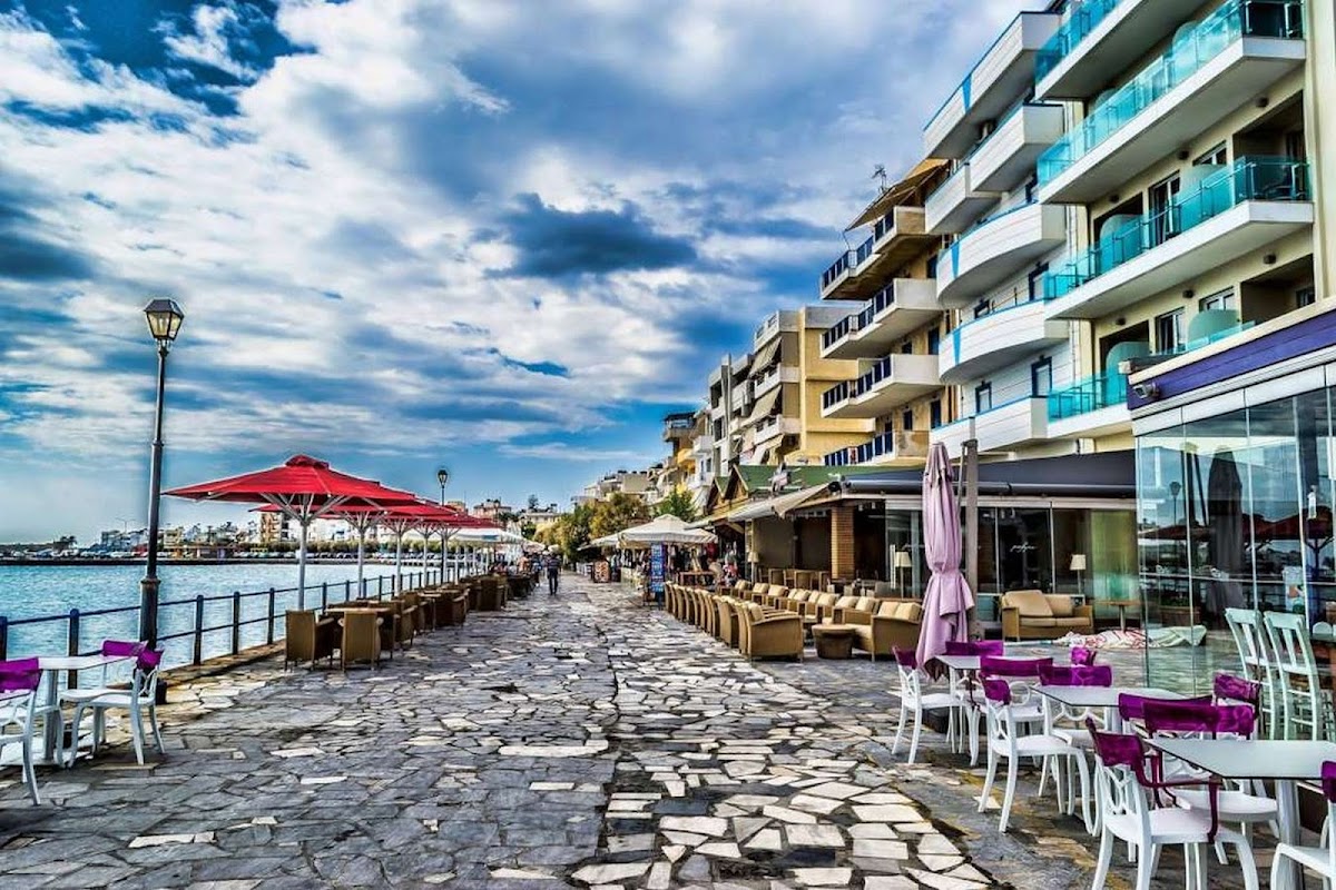 Creta Suites