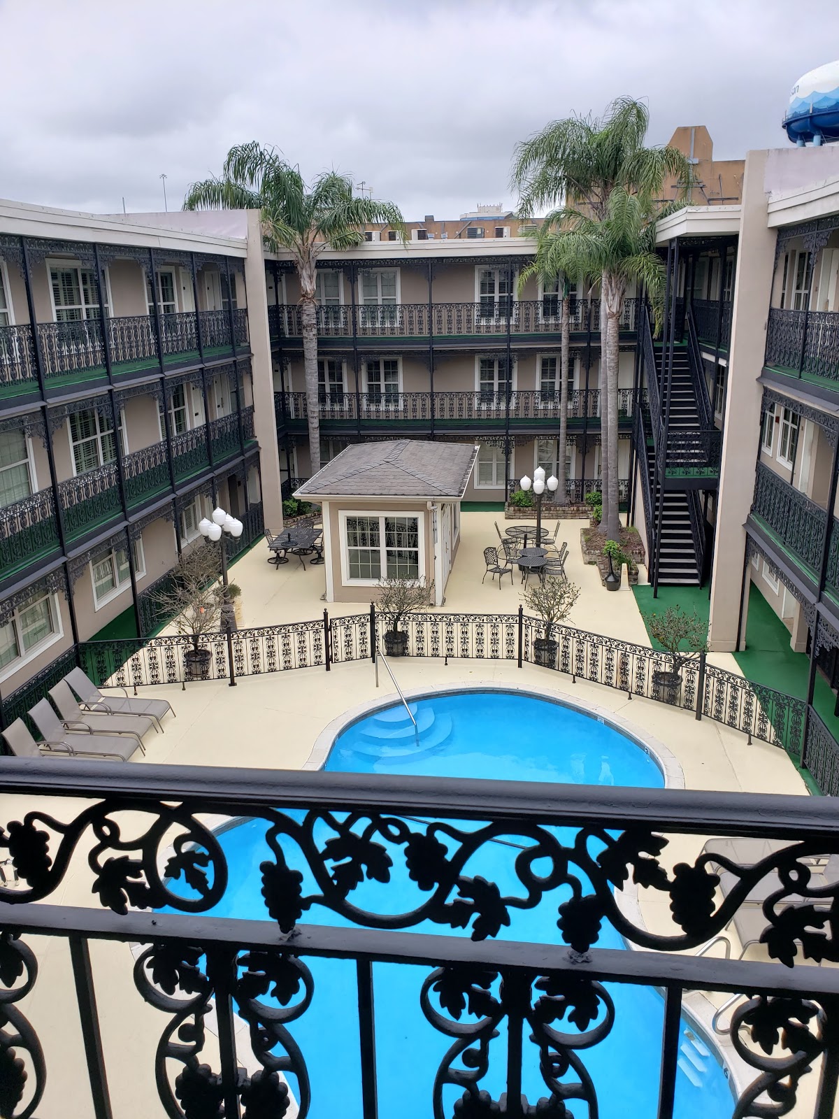 Plaza Suites II
