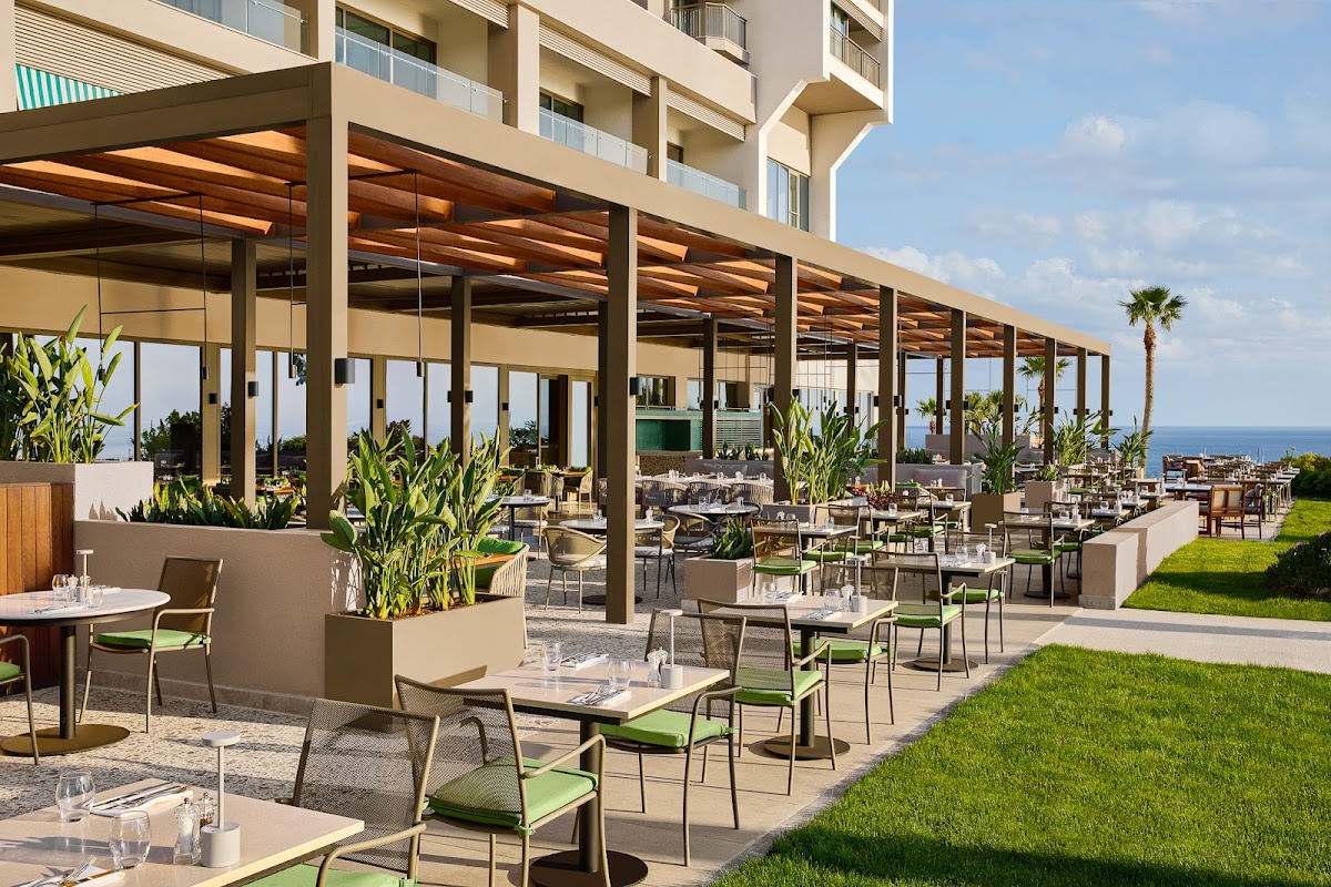 Akra Barut
