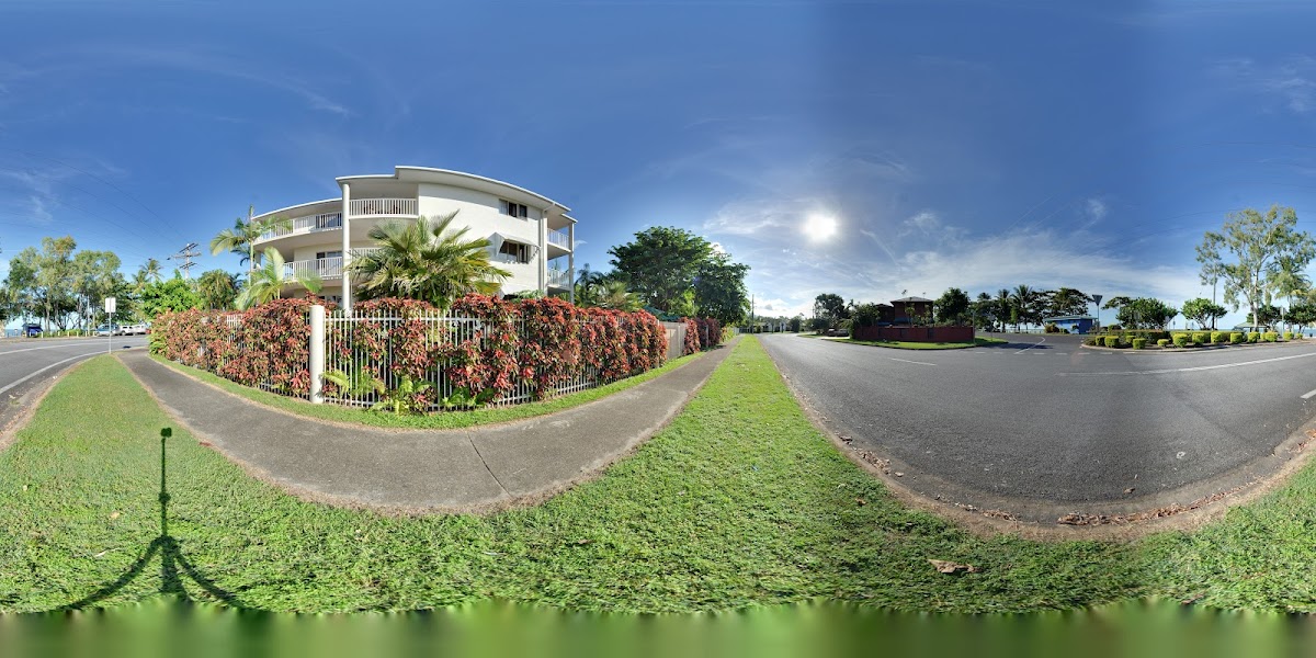 Cairns Beach Resort