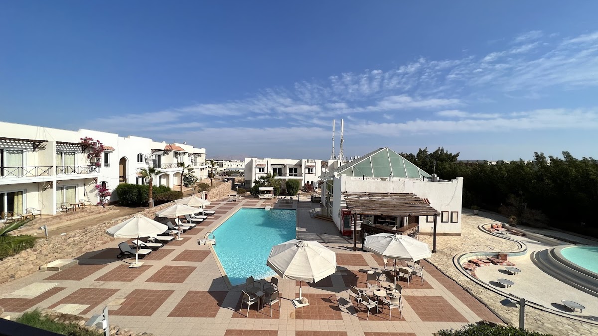 Logaina Resort