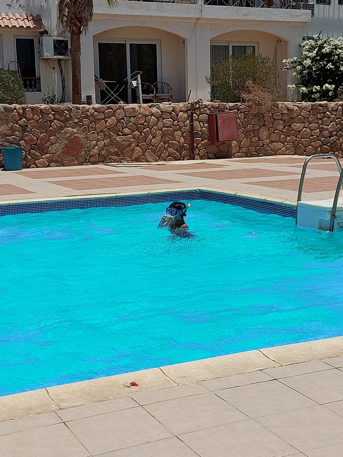 Logaina Resort