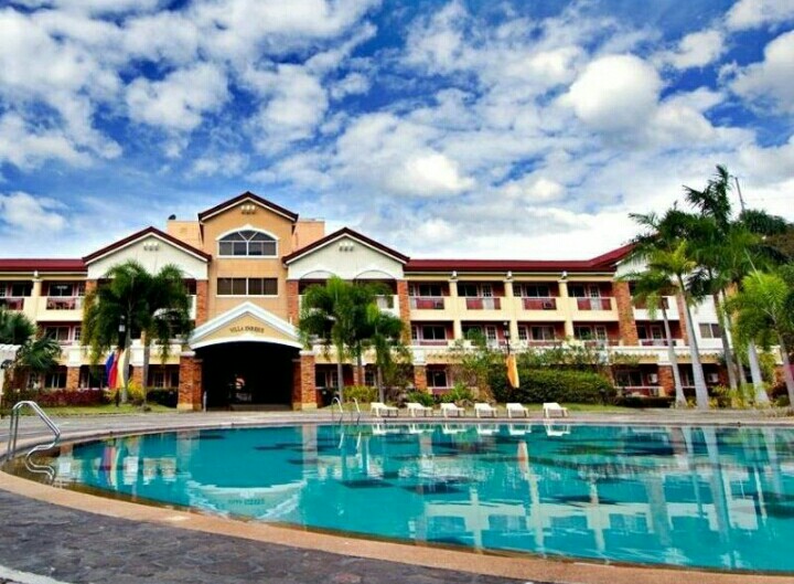 SVC at Subic Holiday Villas