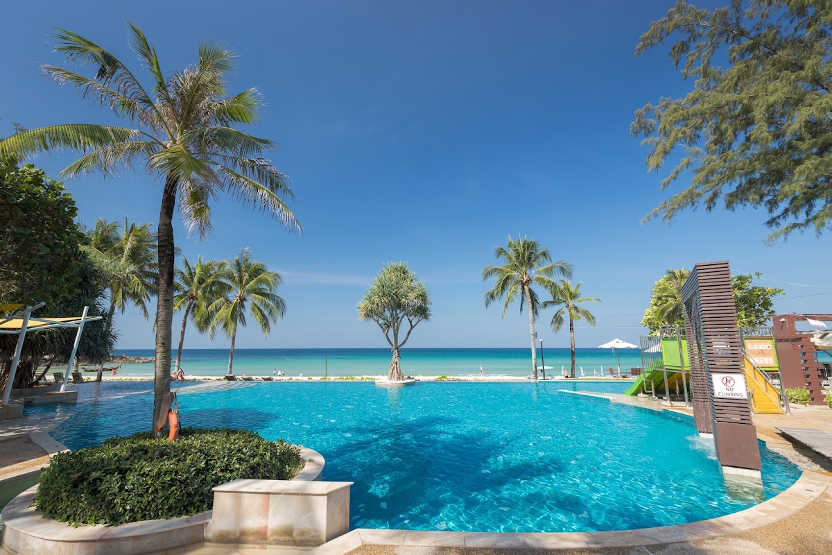 Katathani Phuket Beach Resort