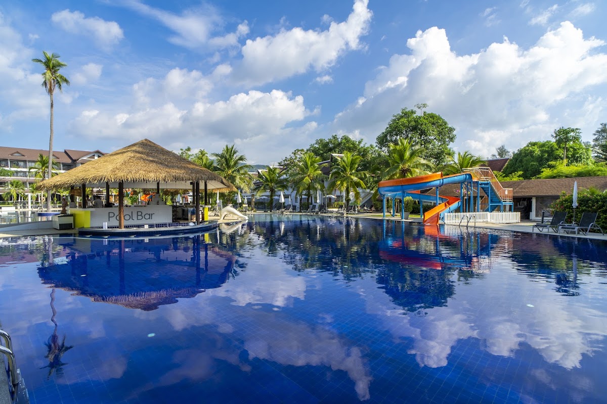 Sunwing Kamala Beach