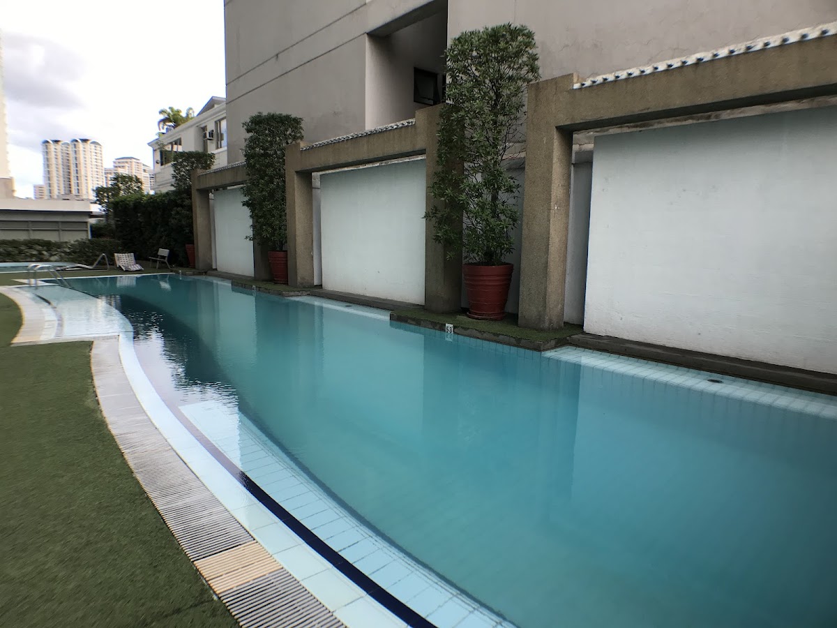 Astoria Plaza