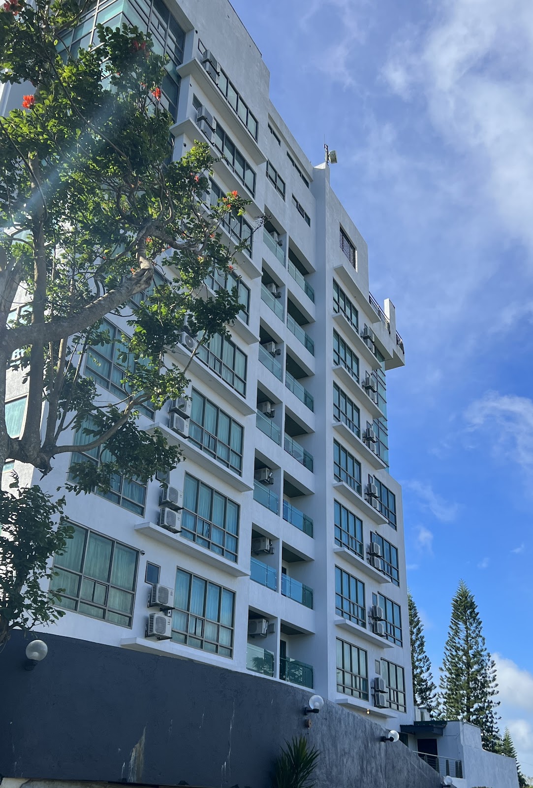 One Tagaytay Place Hotel Suites