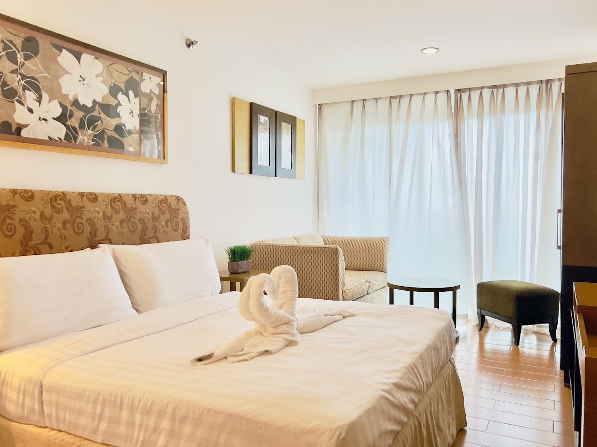 One Tagaytay Place Hotel Suites
