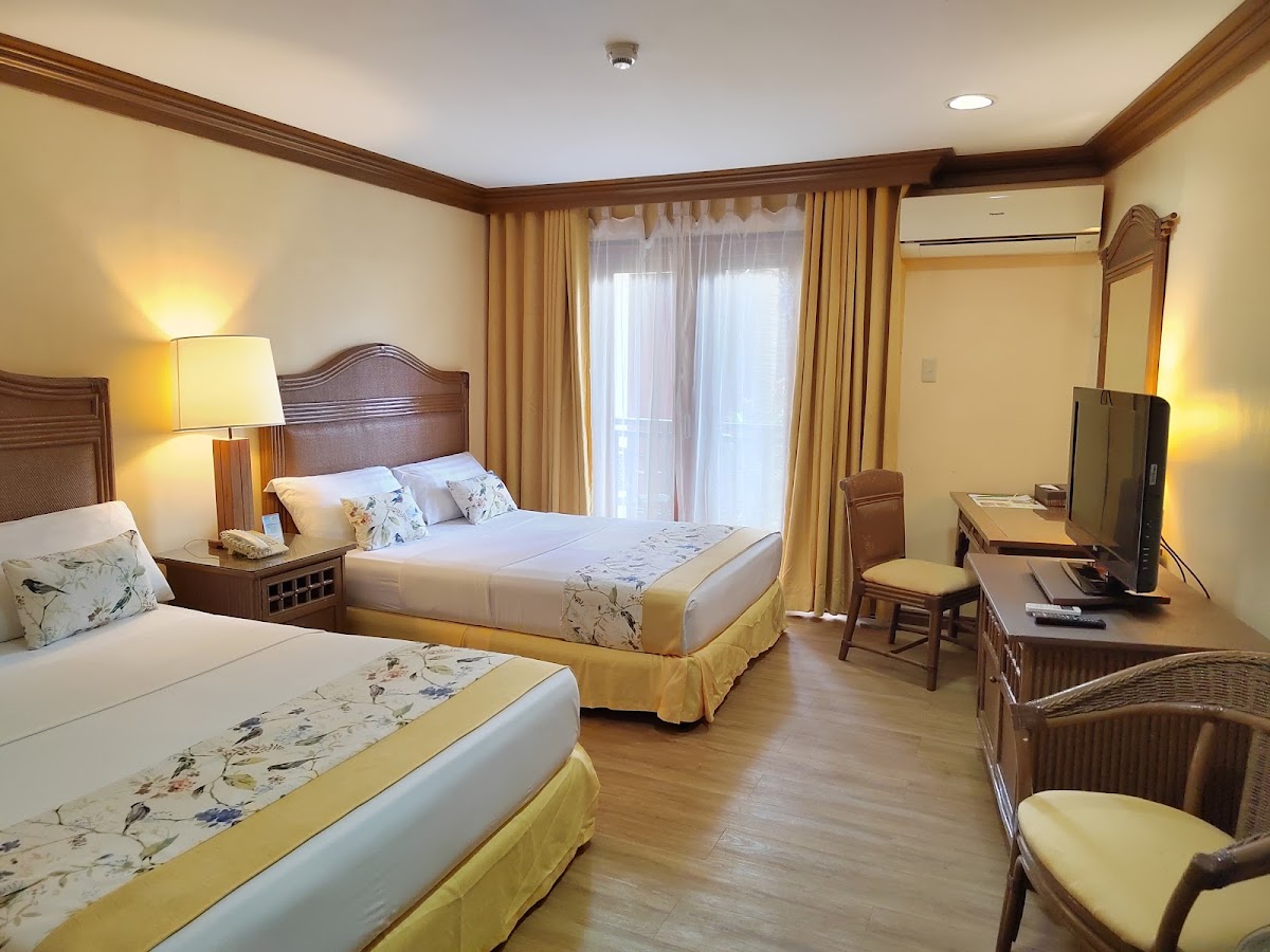 Boracay Tropics Resort Hotel