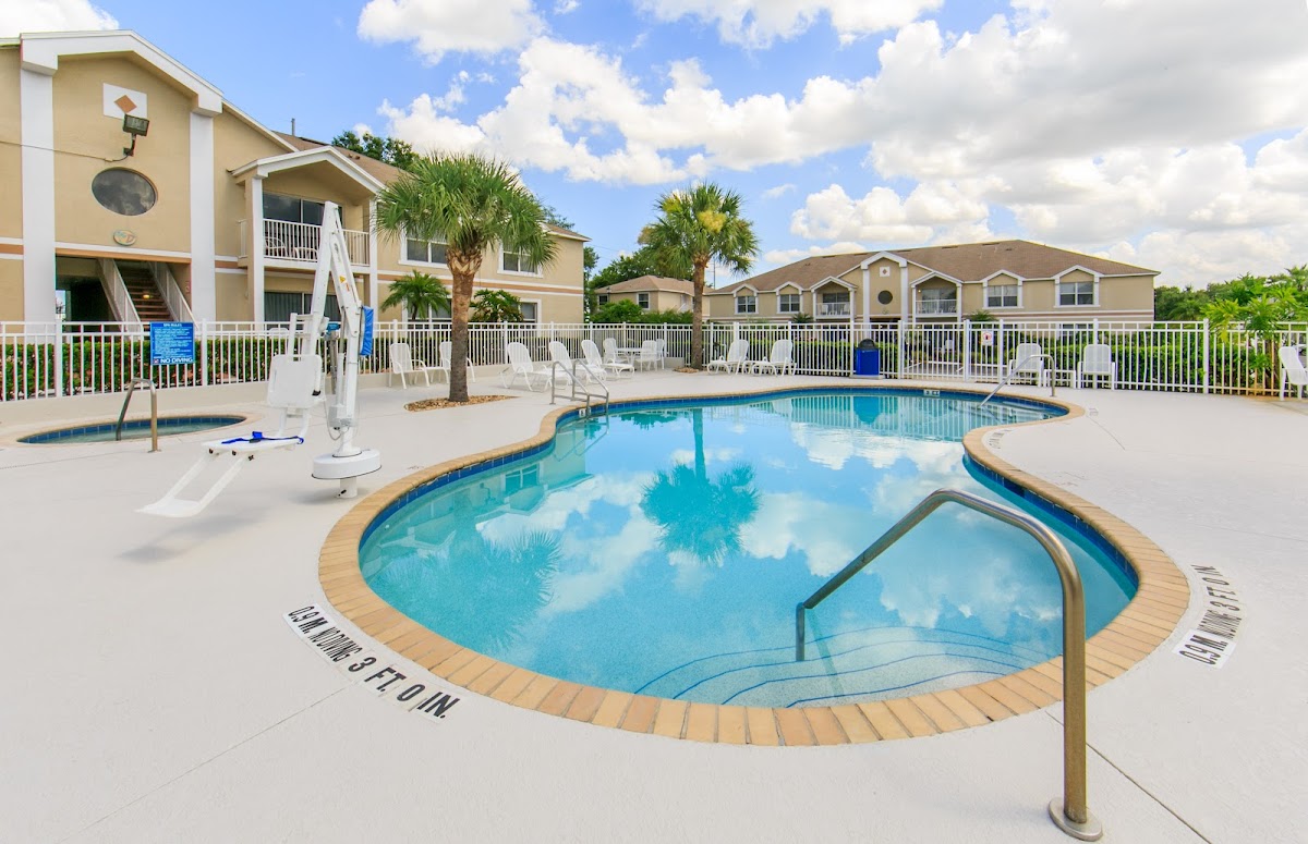 Holiday Inn Club Vacations Orlando Breeze Resort