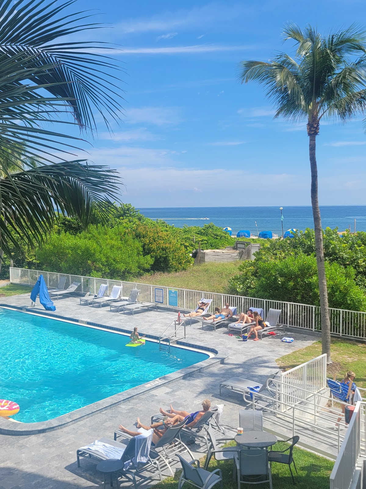 Sea Gardens Resort