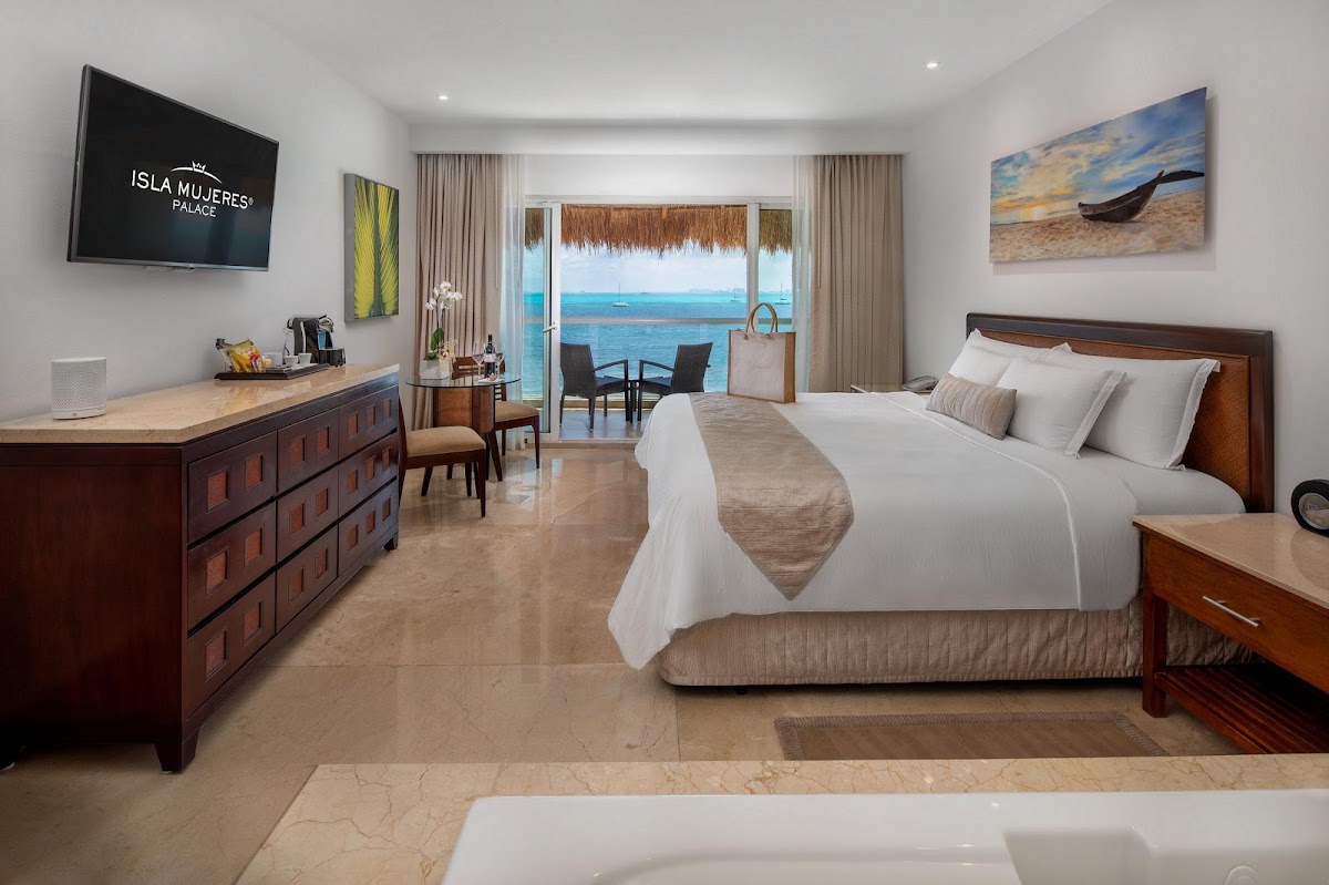 Isla Mujeres Palace