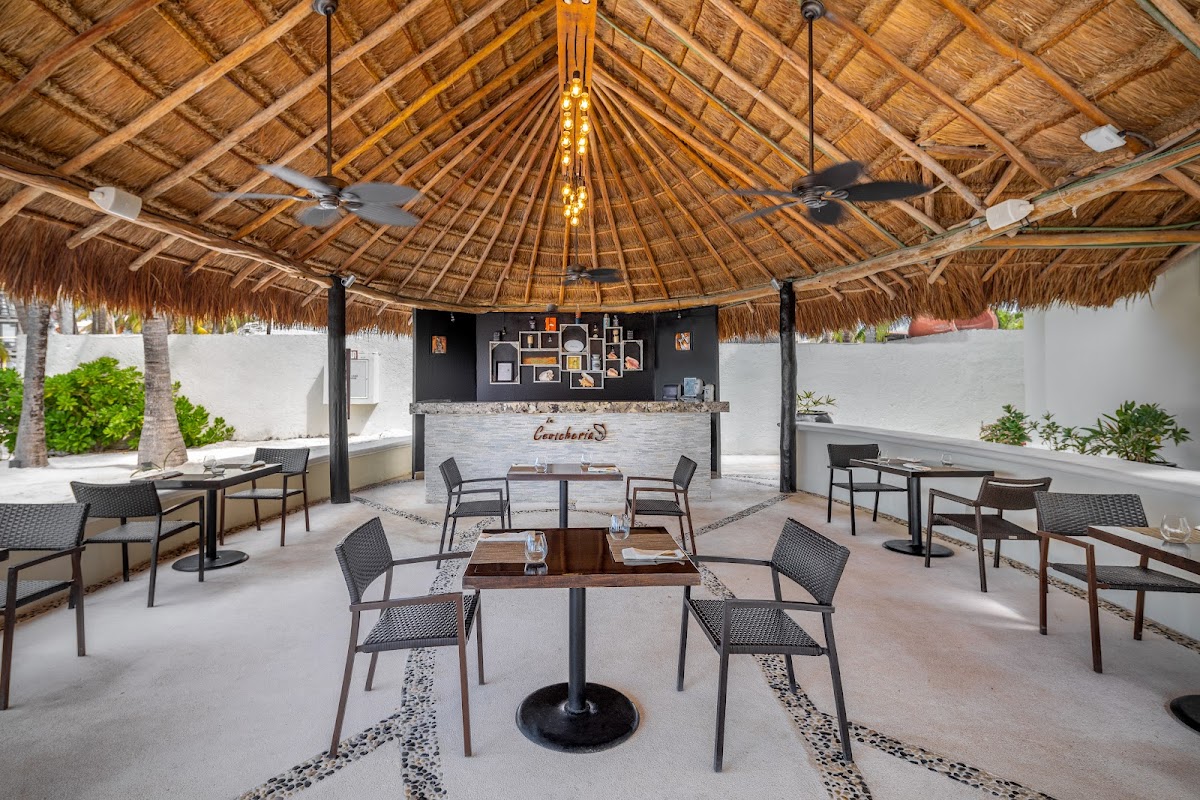 Isla Mujeres Palace